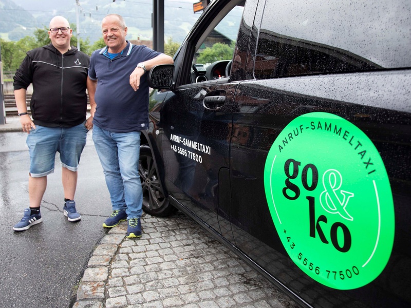 Im Anruf-Sammeltaxi sicher und zuverlässig unterwegs. Foto: www.meznar.media